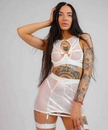 Анкета проститутки Эмилия - город Владивосток, 23 года, №694